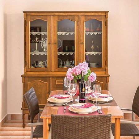 Nice Apartment In Tucepi With Wifi Exterior foto